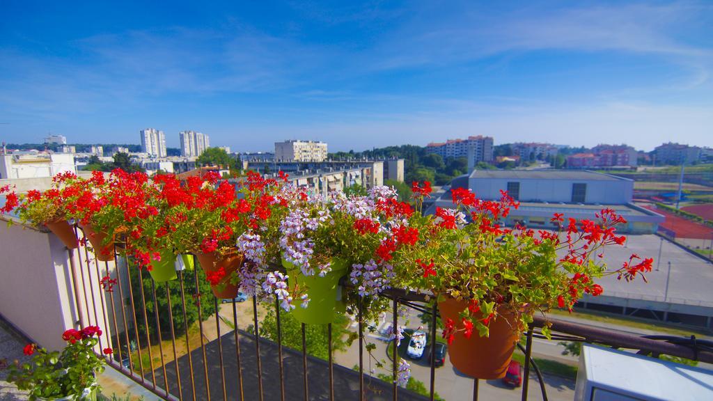 Apartments Katica Pula Exterior foto